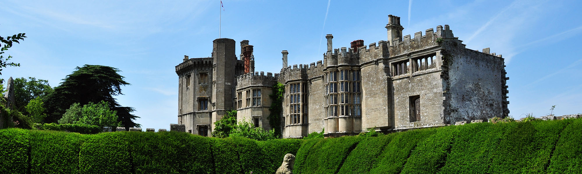 Majestic Castles, Gardens & Homes of Glorious Gloucestershire