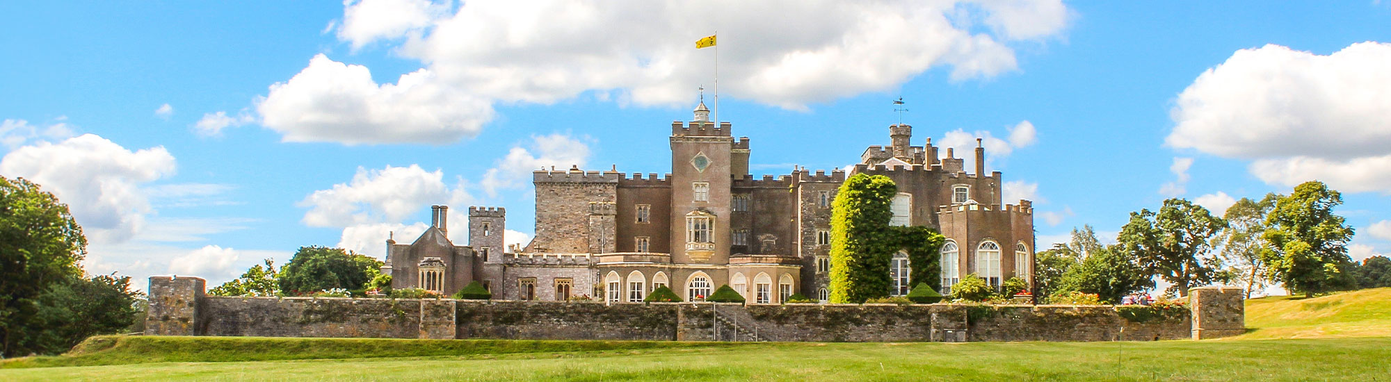 tourhub | Just Go Holidays | The Grand Castles & Finest Homes of Devon 