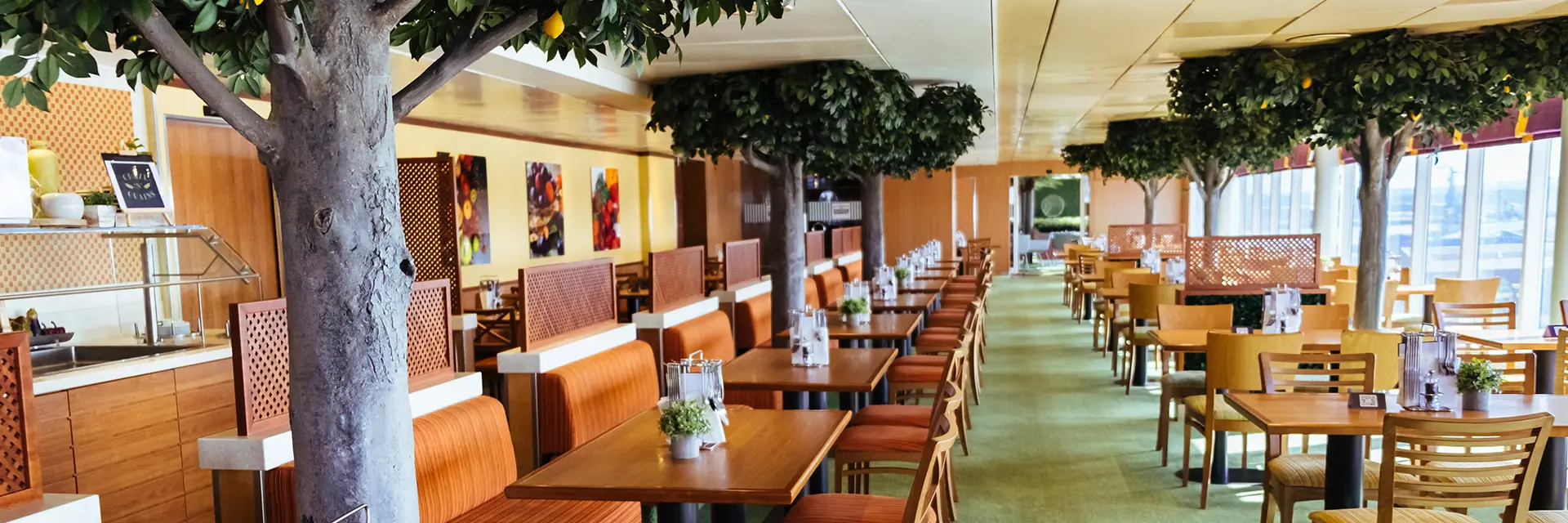 Borough Market Restaurant aboard Ambition