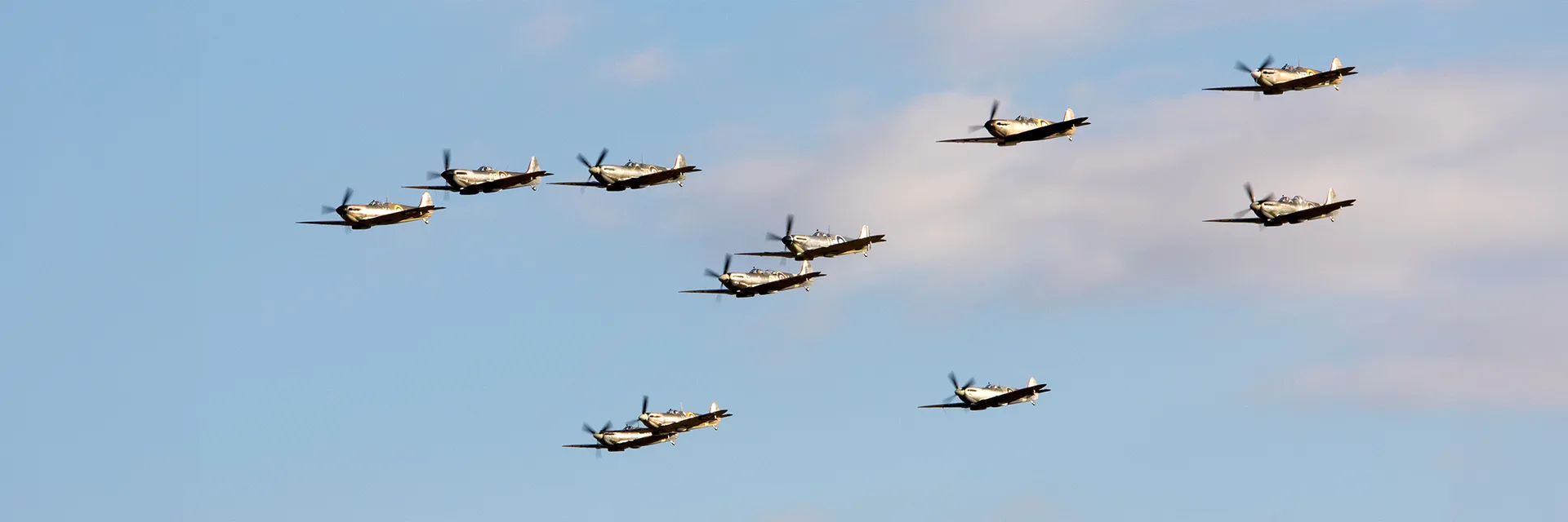 Duxford - Battle of Britain Air Show & Classic Cambridge