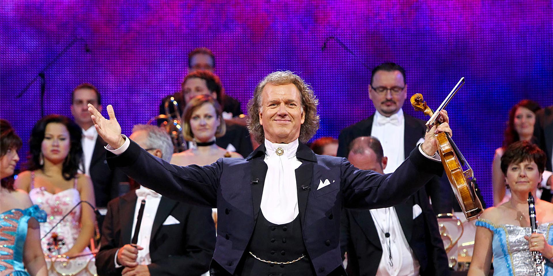 André Rieu & his Johann Strauss Orchestra – Live in Birmingham (by Coach)